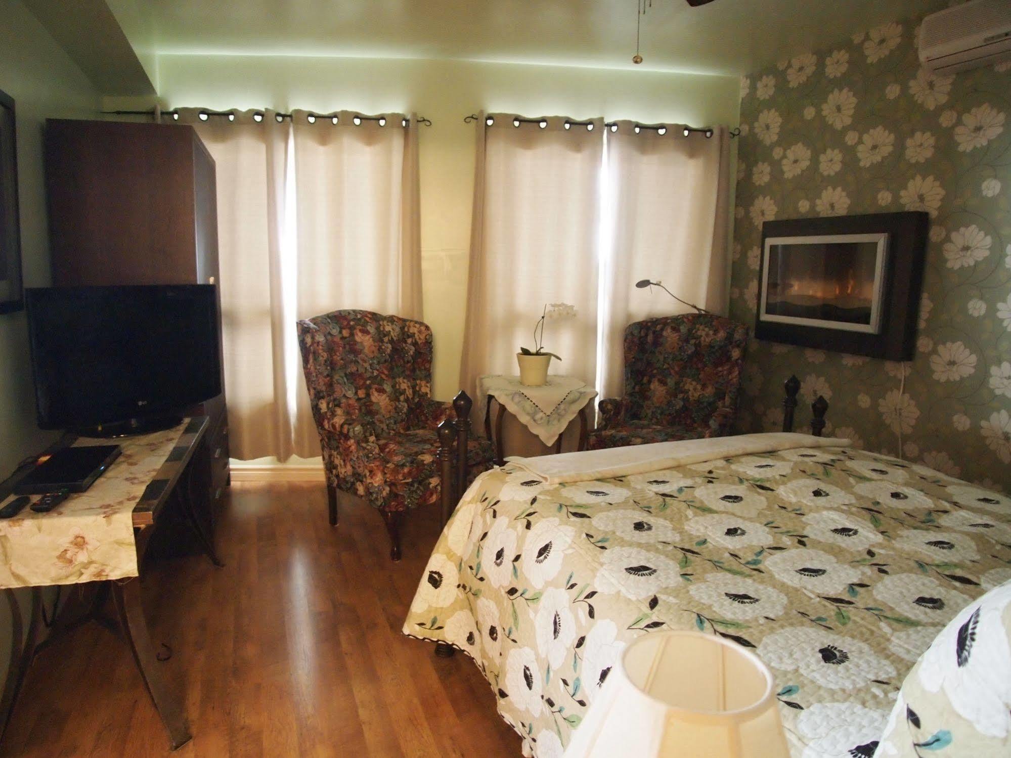 Our Valley View Bed & Breakfast Hampton Екстер'єр фото